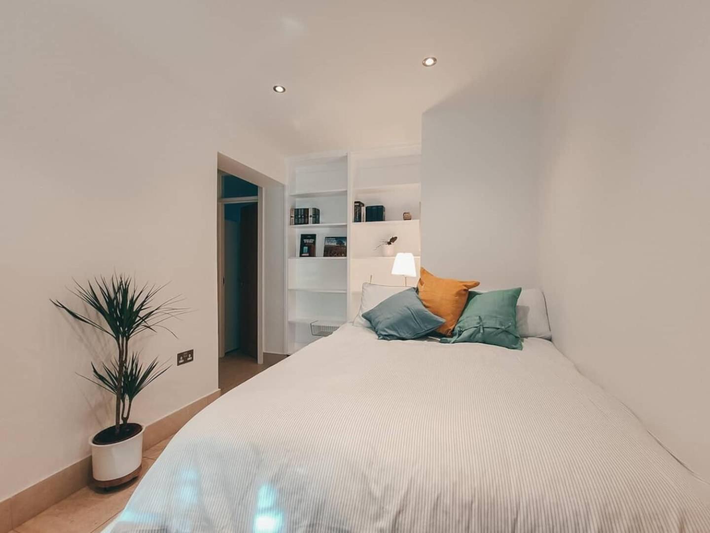 The Sandy Studio Flat In Petersham Strawberry Hill Exterior foto